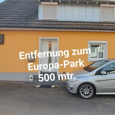 Ferienwohnung Punkt, 5 Gehminuten Vom Europa-Park 鲁斯特 外观 照片